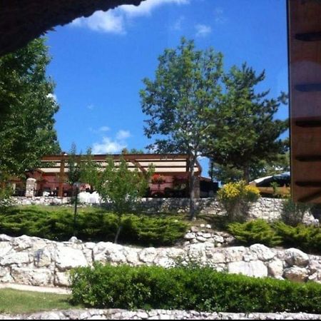 Il Querceto Delle Marine Hotell LʼAquila Exteriör bild